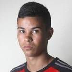 https://img.833zhiboo.com.cn/img/football/player/379ab11c2441d7ae52c44defb30adbc1.png