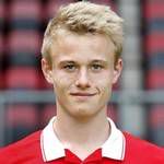 https://img.833zhiboo.com.cn/img/football/player/66bbe3f1836cb581e54eb4265039ab2b.png
